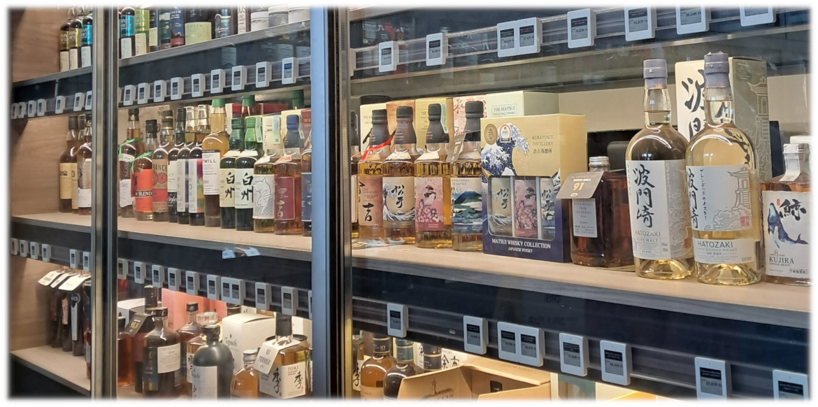 SoluM Newton Core in a retail store